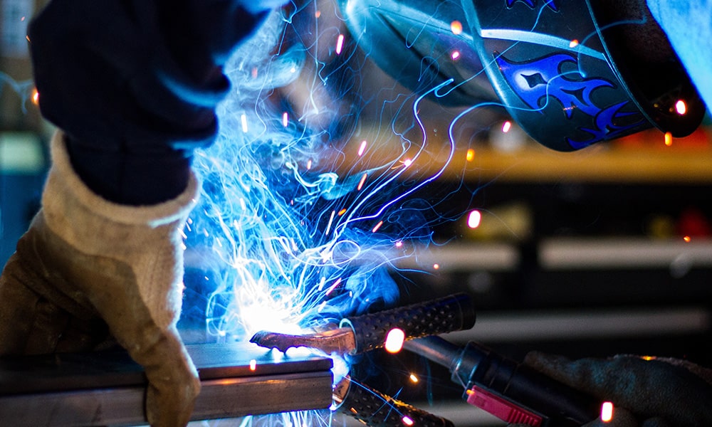 4F società di consulenza aziendale alle imprese specializzata nei crediti di imposta per Industria 4.0 e agevolazioni fiscali per le aziende